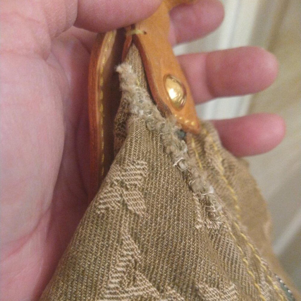 Rare Louis Vuitton Denim Baggy GM Crossbody - Picture 15 of 16